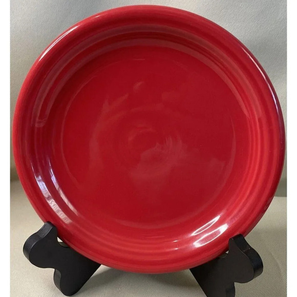 Fiestaware Scarlet Red Salad Dessert‎ Plate Fiesta 7 1/4” USA FFFD 2017 Bistro - Picture 1 of 3